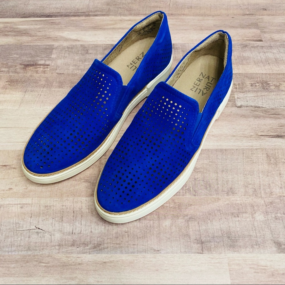 NATURALIZER Zola 2 Slip On Sneaker-Harbor Blue